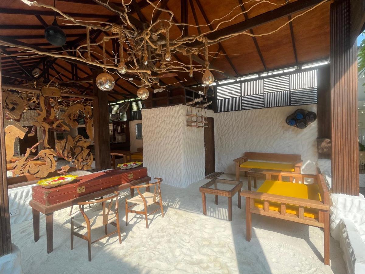 Atholhu Residence Fehendhoo Ngoại thất bức ảnh
